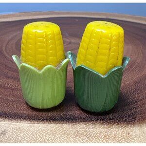 Vintage Corn-On-The-Cob Salt & Pepper Shakers Plastic Yellow & Green 2" Tall